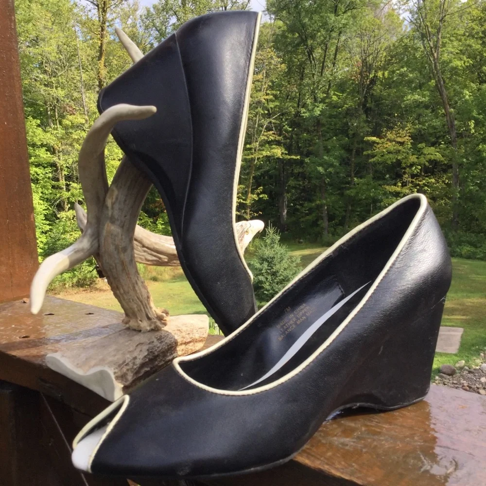 Black Leather Peep Toe  Kelly & Katie  Wedge NWOT
